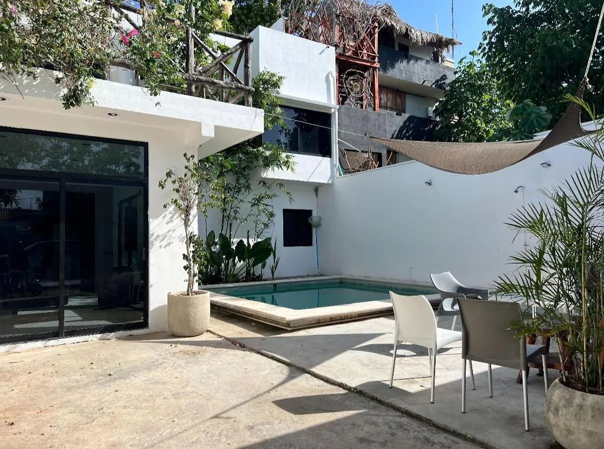 Casa Llena De Vidas kontakt
